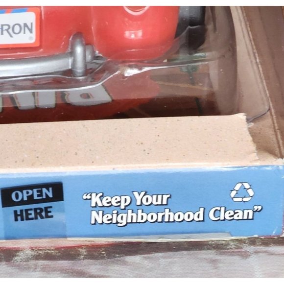 Vintage 2003 Chevron Cars Riley Roadster - Techron Collectible Toy Car - Picture 5 of 15